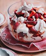 Pimm's Eton Mess